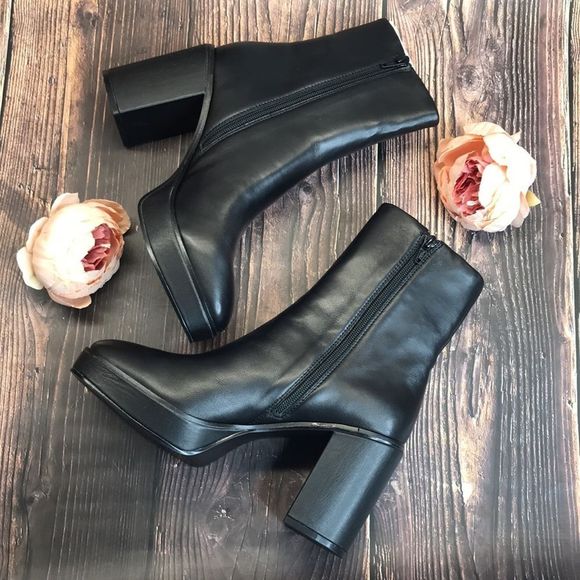 Aqua Black Leather Boots 9M - Picture 7 of 8